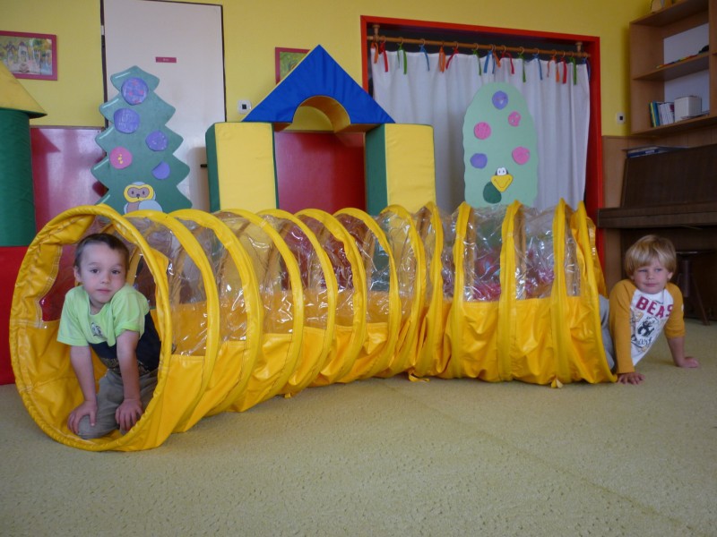 Průhledný tunel pro děti, průměr 75 cm Délka 3m
